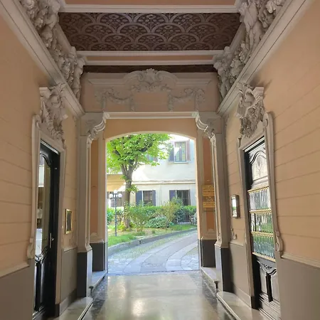 Grande In Centro 4 4 Bagni Appartamento