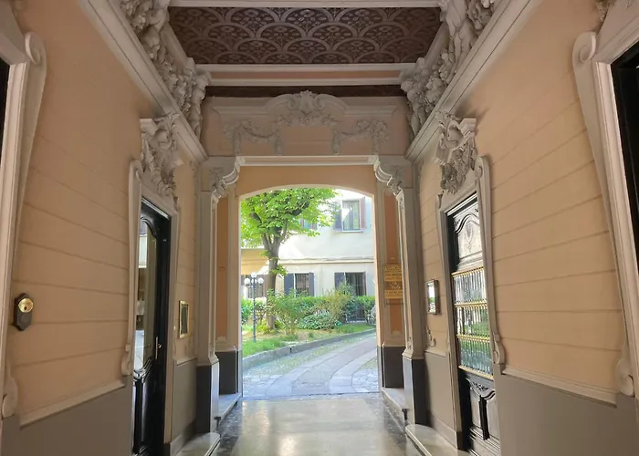 Grande Appartamento In Centro 4 Camere 4 Bagni Διαμέρισμα