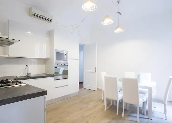Διαμέρισμα Grande Appartamento In Centro 4 Camere 4 Bagni *
