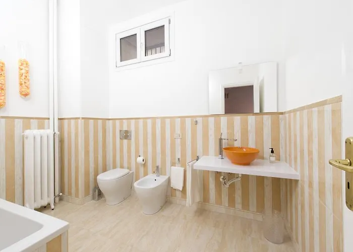 Grande Appartamento In Centro 4 Camere 4 Bagni Διαμέρισμα