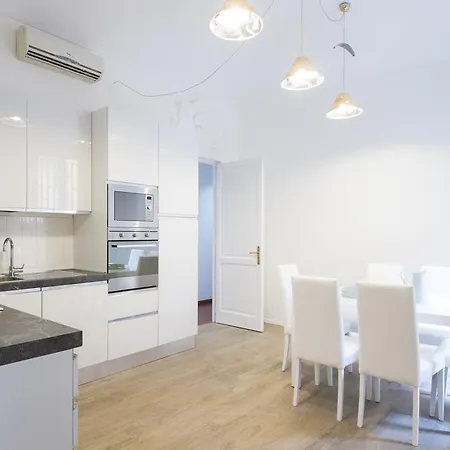 Appartamento Grande In Centro 4 4 Bagni *